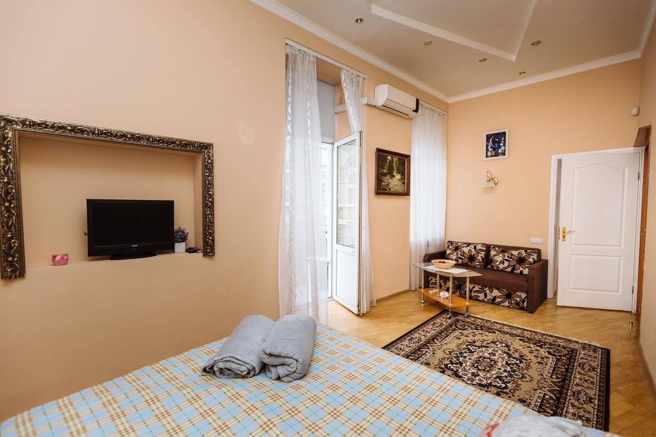 Apartments On Teatralna 26 Liov Exterior foto